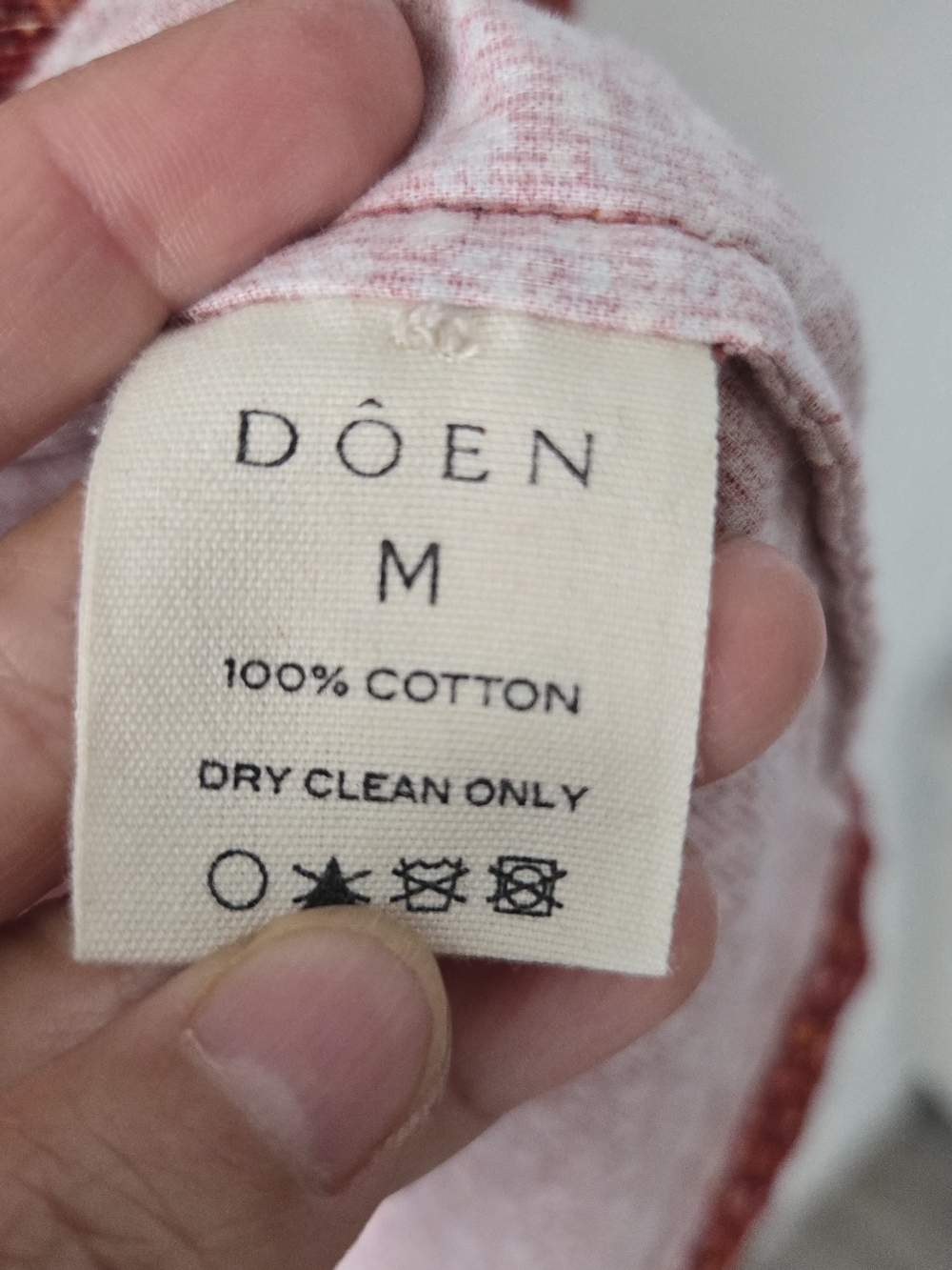 Doen Floral Ruffle Button-Down Top - Picture 6 of 7